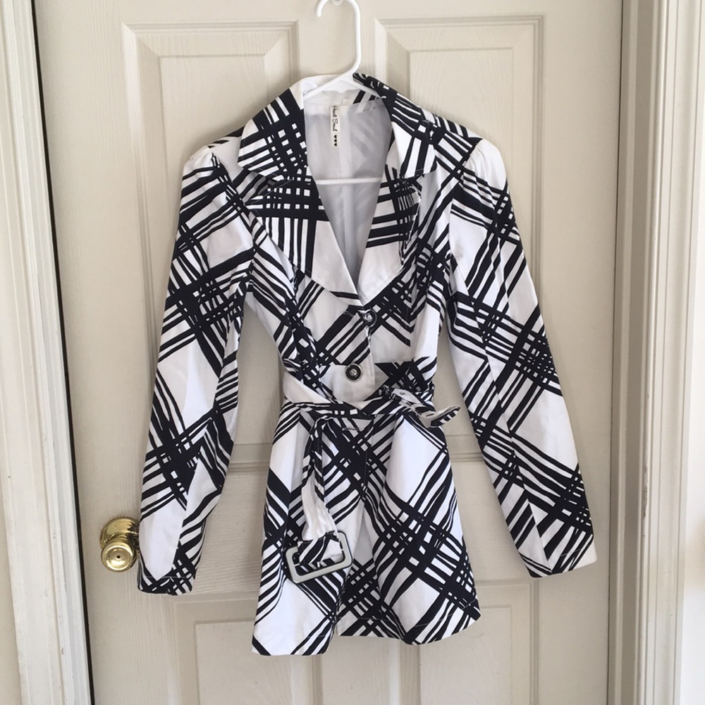 Light weight coat